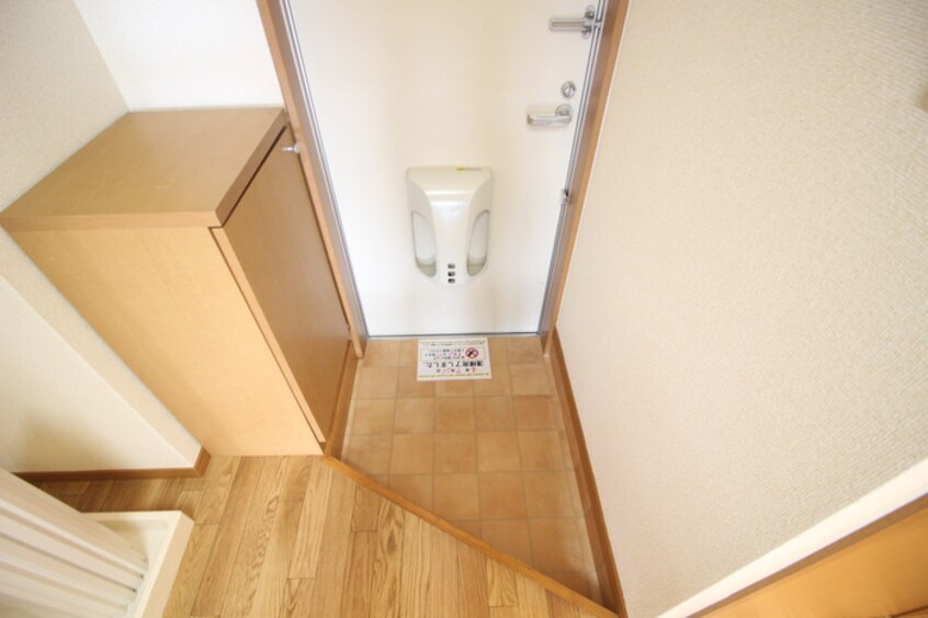 玄関 キャッスル牧　B