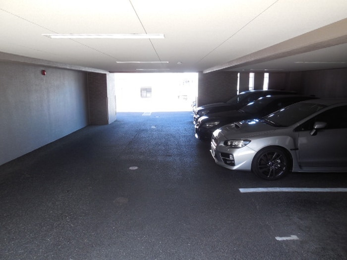 駐車場 ケイジェイ・レジデンス覚王山