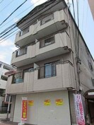 ニュープレジオ高畑の外観