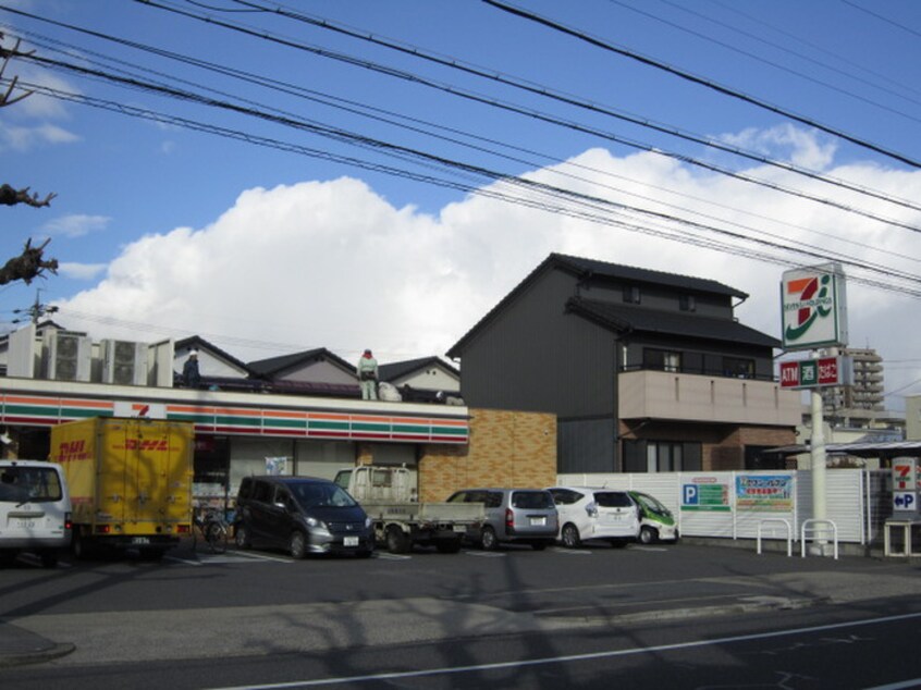 セブンイレブン大永寺町店(コンビニ)まで176m フルエンス