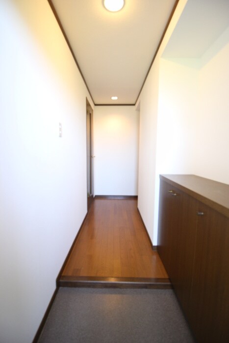 玄関 ハイツ・ソレア－ド