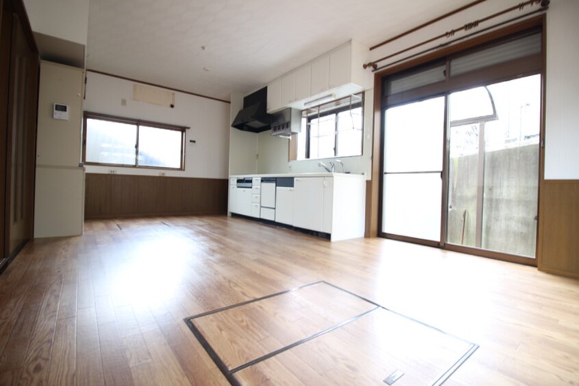 居室 青木町戸建