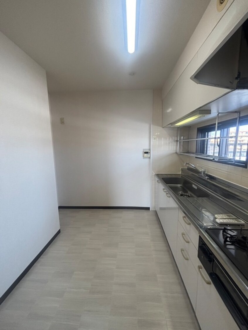 キッチン メナージュマルヤマ