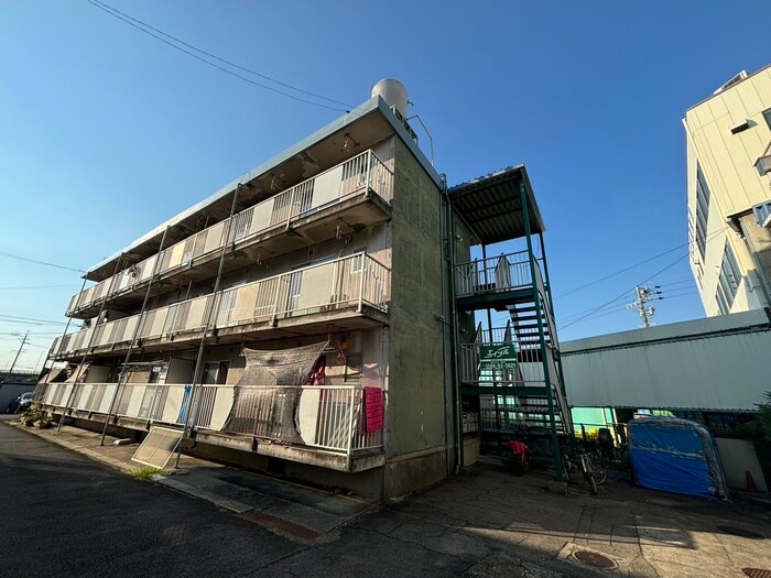 外観写真 高見台ハイツＢ