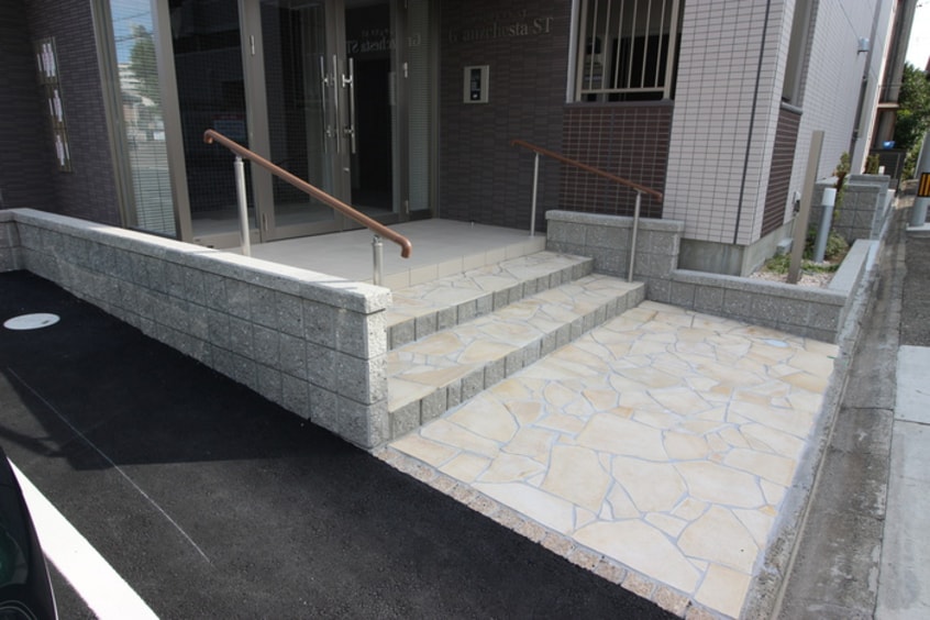 エントランス部分 グランチェスタＳＴ