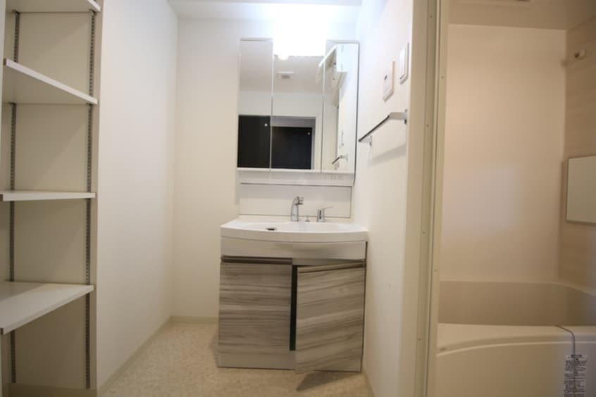 洗面 GRANDUKE代官町reverso