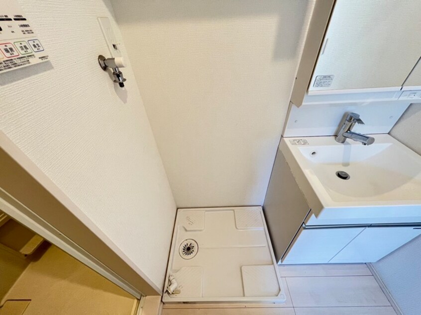 洗濯機置場 ＧＲＡＮＤＴＩＣ平安通