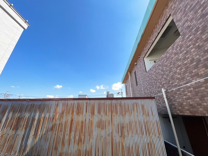 室内からの展望 ＧＲＡＮＤＴＩＣ平安通