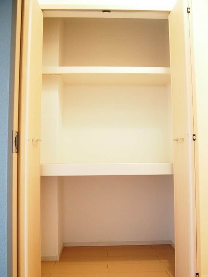 収納 ミッデリア