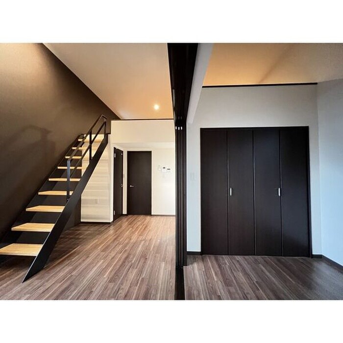 居室 アンピオ八田