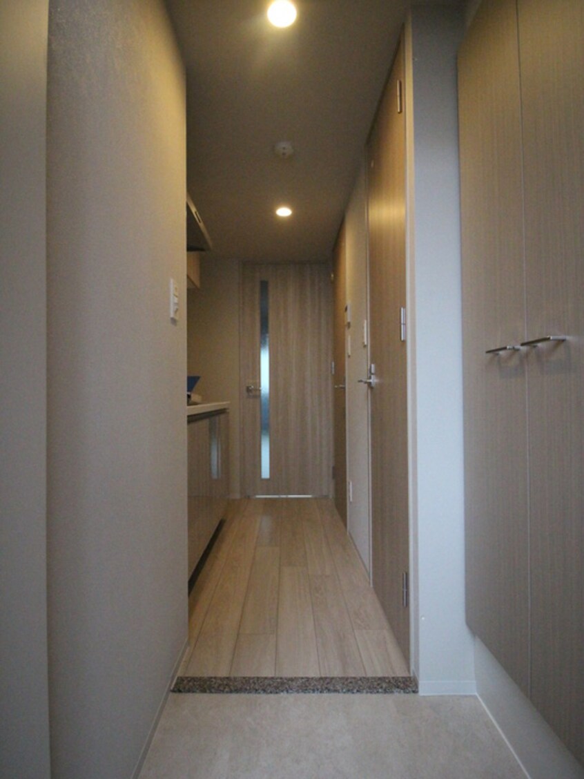 廊下 プレイズシード名駅北