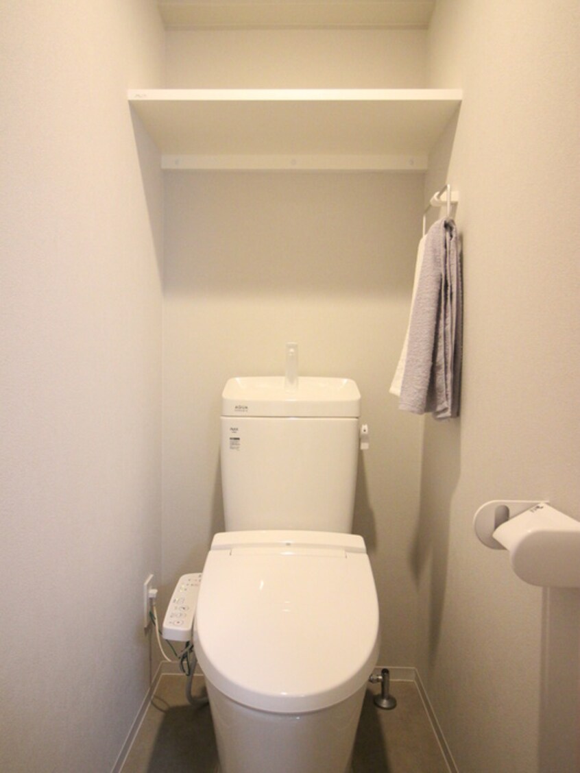 トイレ プレイズシード名駅北