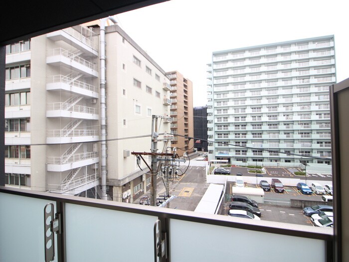 室内からの展望 プレイズシード名駅北