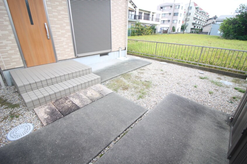 その他 岩倉市昭和町貸家　東棟