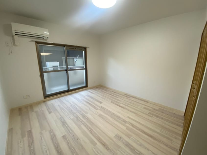 居室 コモンガル小垣江