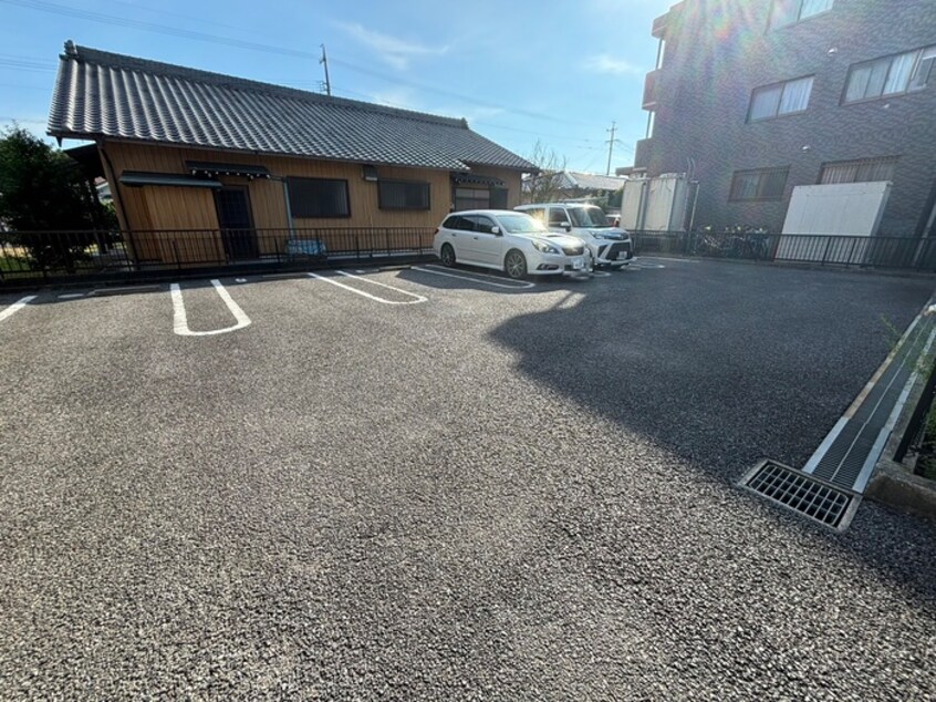 駐車場 セジュ－ル南町