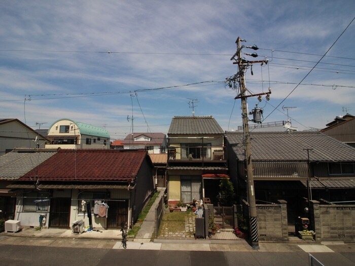 室内からの展望 SPACE CUBE HONJIN