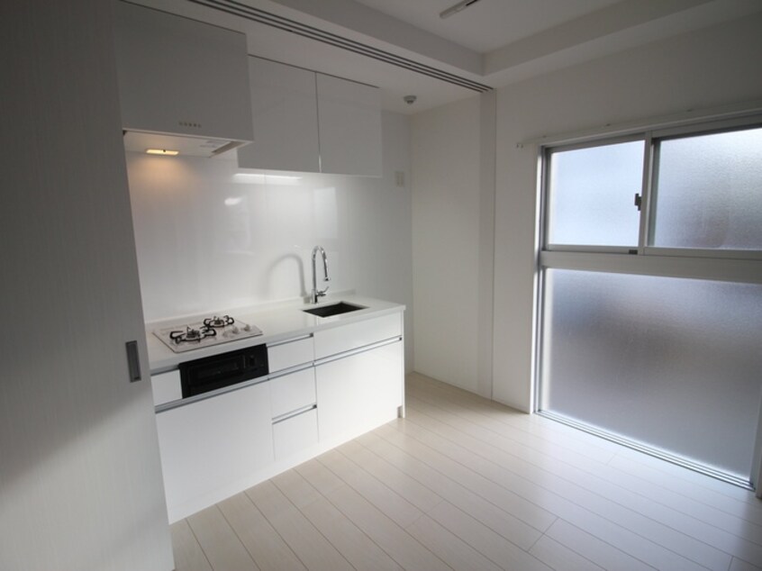 キッチン SPACE CUBE HONJIN