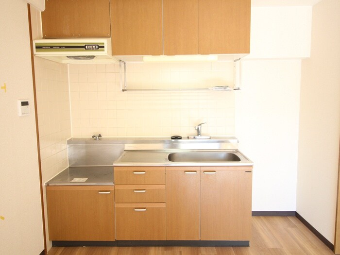 キッチン レ－ジュ徳重