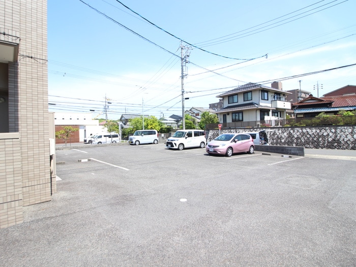 駐車場 レ－ジュ徳重