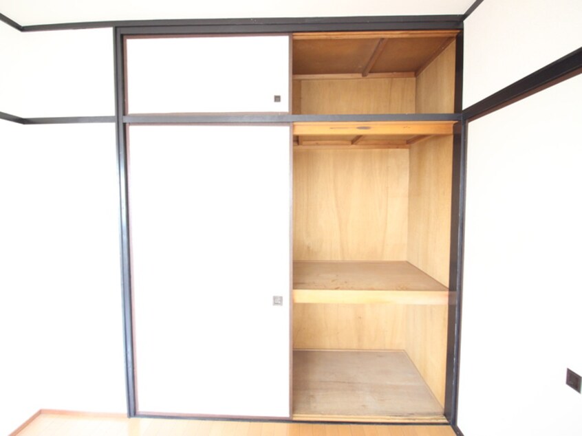 収納 近藤ビル