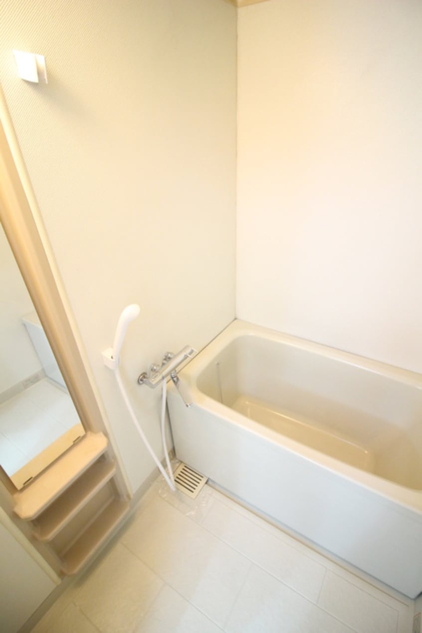 バス／シャワールーム等 クレスト篠木