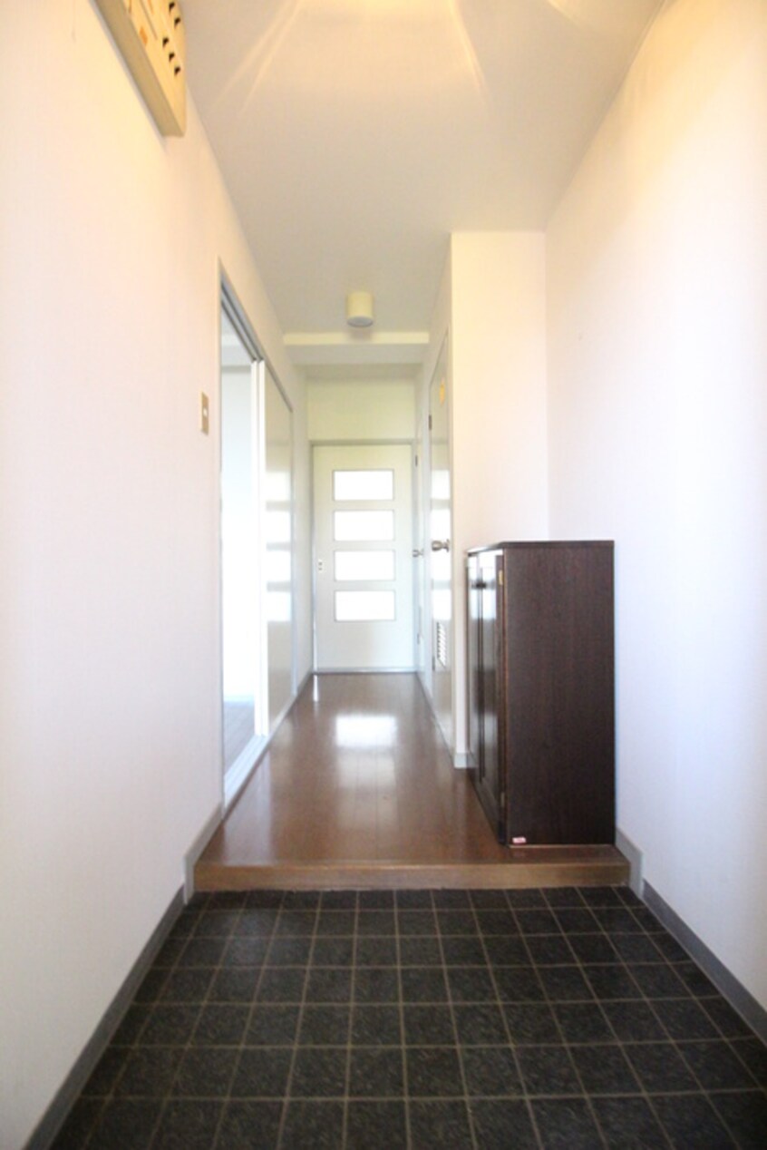 玄関 ウインザＫ＆Ｙ