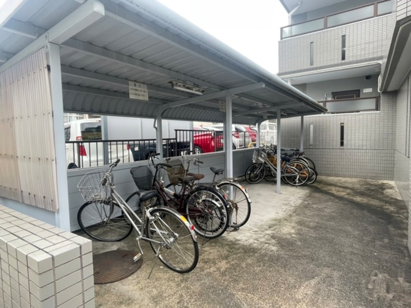 駐輪場 ＣＡＳＡ一社