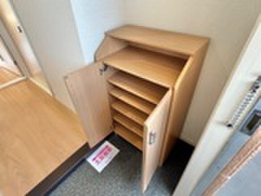 靴箱 中切ハイム