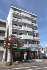 霞ヶ丘ビル