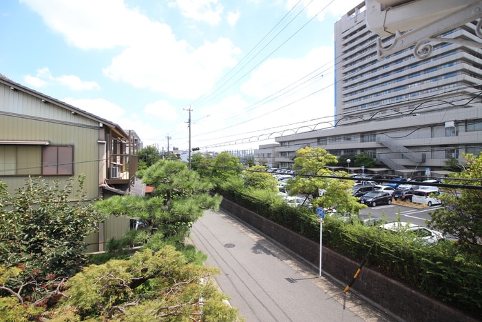 室内からの展望 タウニー桜山