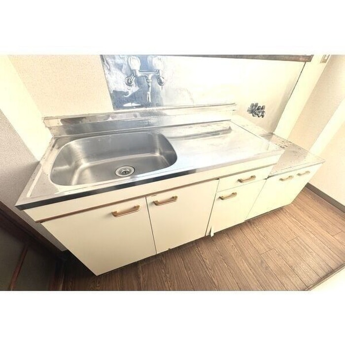 キッチン エクセランス稲島