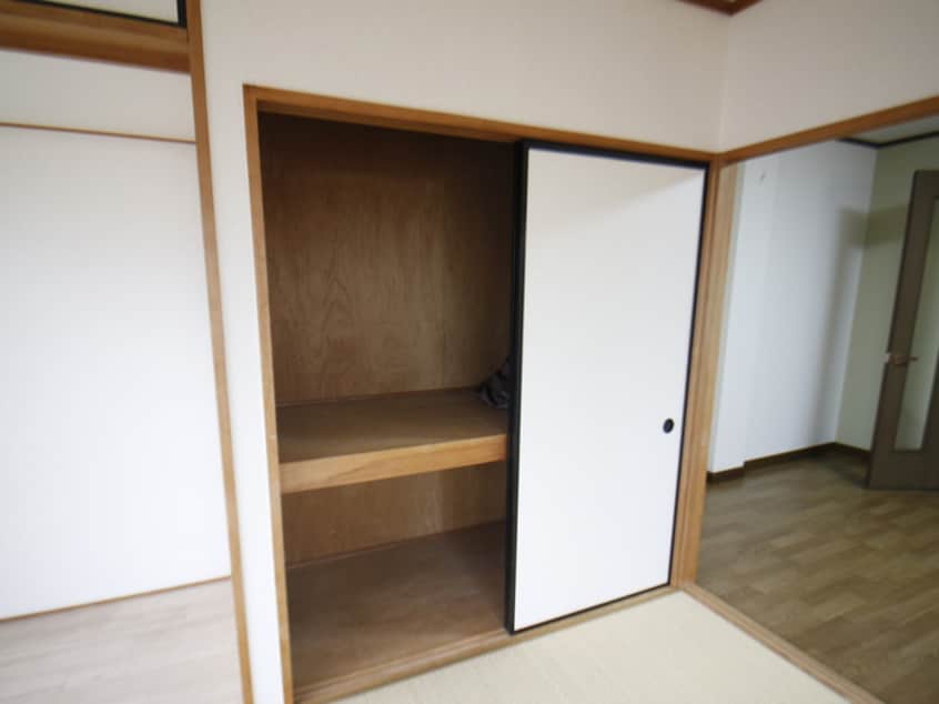収納 スバルコニシ