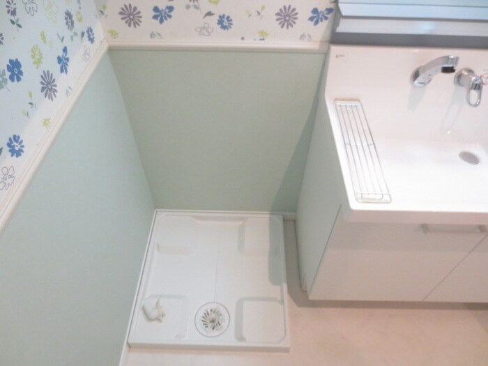 洗濯機置場 Ｃ．Ｐ．Ｐｕｒｅ１６０８