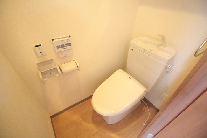 トイレ メゾン上名古屋