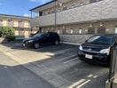 駐車場 テルミ－ヌシャンブル