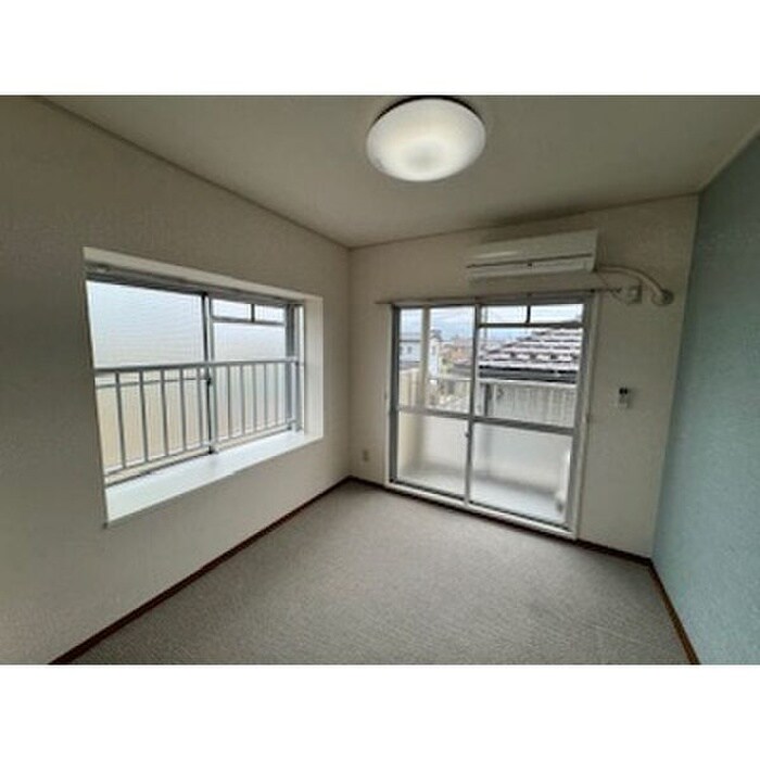 居室 クオーレ稲島