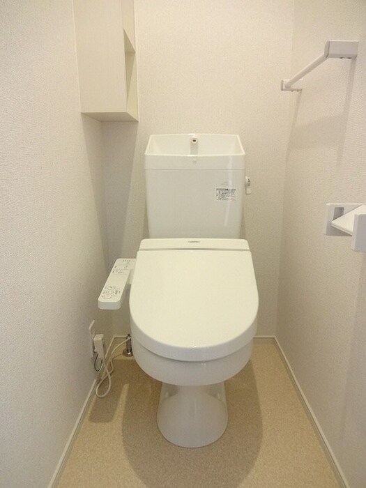 トイレ メゾン開平