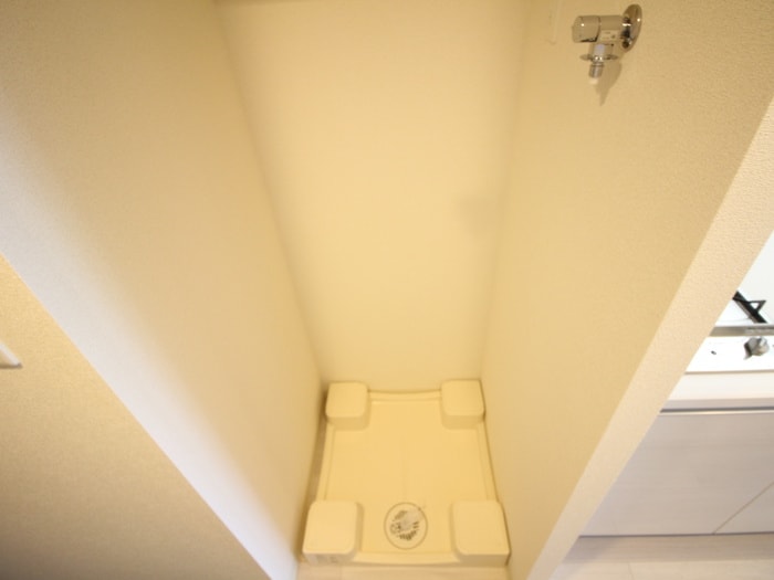 洗濯機置場 ﾌｧｽﾃｰﾄ名古屋ﾗﾌﾟｿﾃﾞｨ