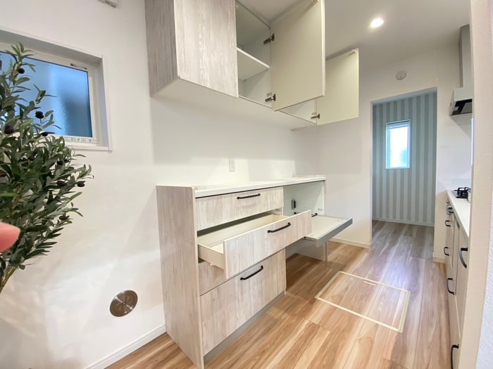 キッチン ﾘｰﾌﾞﾙﾌｧｲﾝ尾張旭市東本地ケ原町8