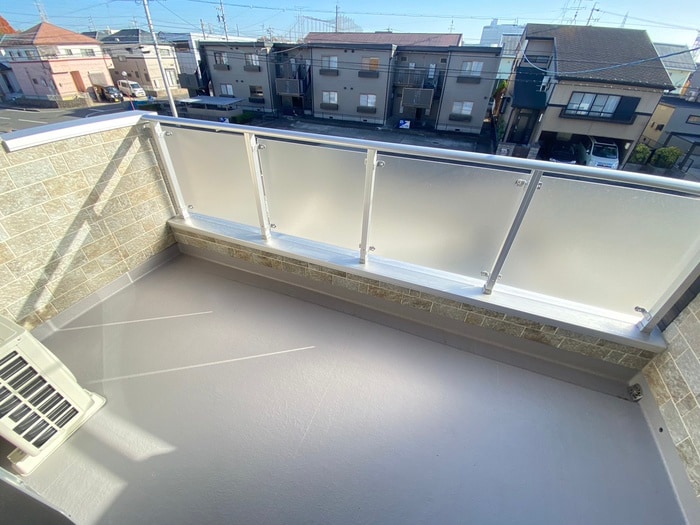 ベランダ・バルコニー ﾘｰﾌﾞﾙﾌｧｲﾝ尾張旭市東本地ケ原町8