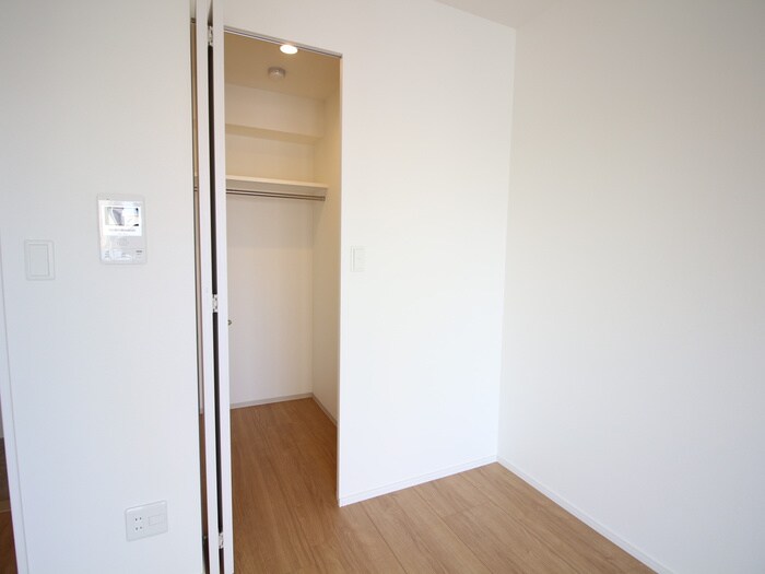 収納 ルーエ金山