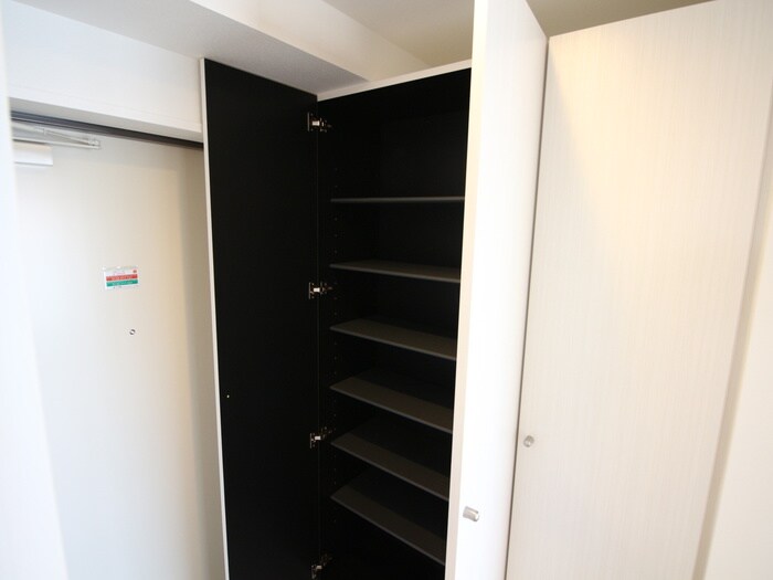 靴箱 ルーエ金山