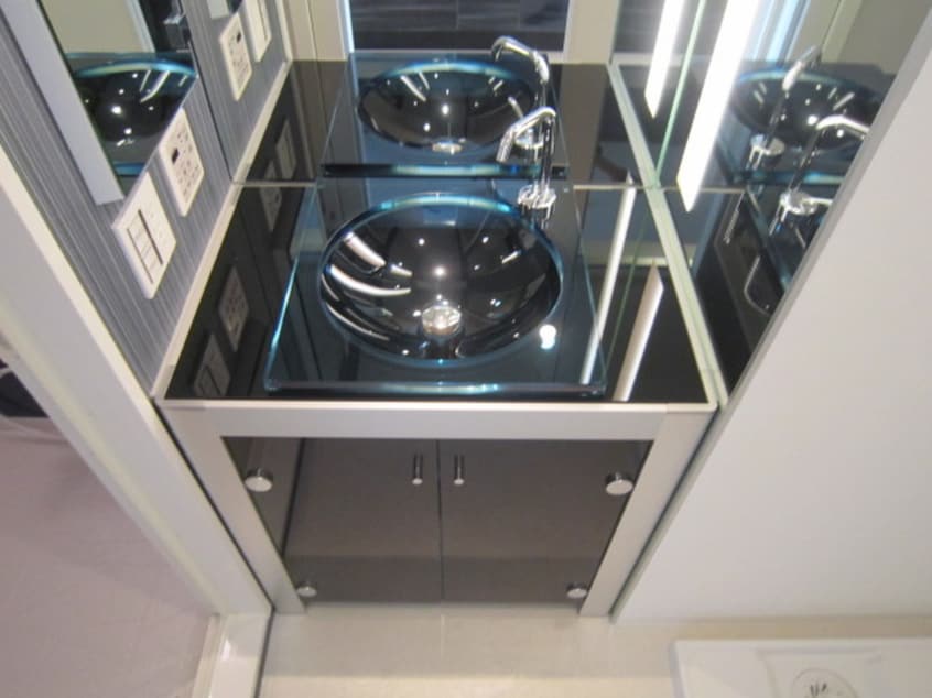 洗面 ＣＡＳＴＥＬＬＯ　ＬＵＳＳＯ