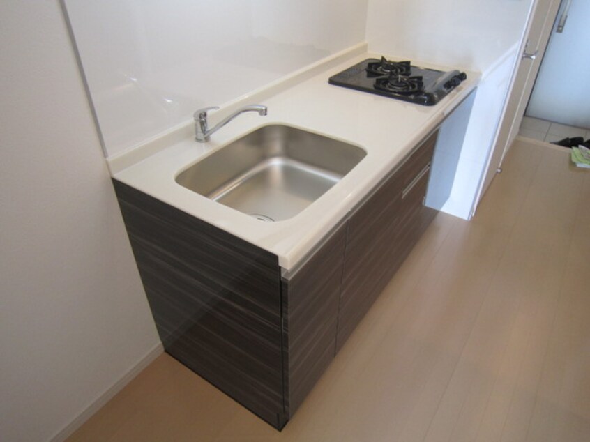 キッチン ＣＡＳＴＥＬＬＯ　ＬＵＳＳＯ