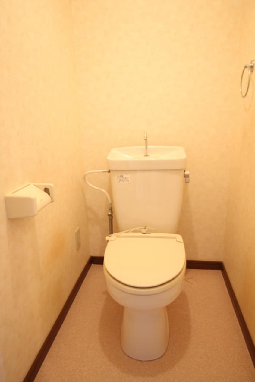 トイレ サンモール茂