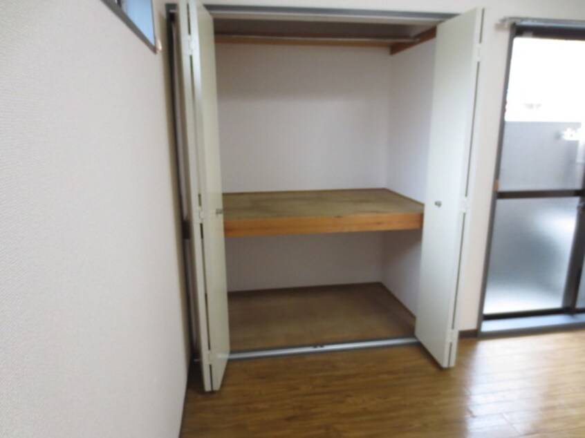 収納 アビニヨン千種