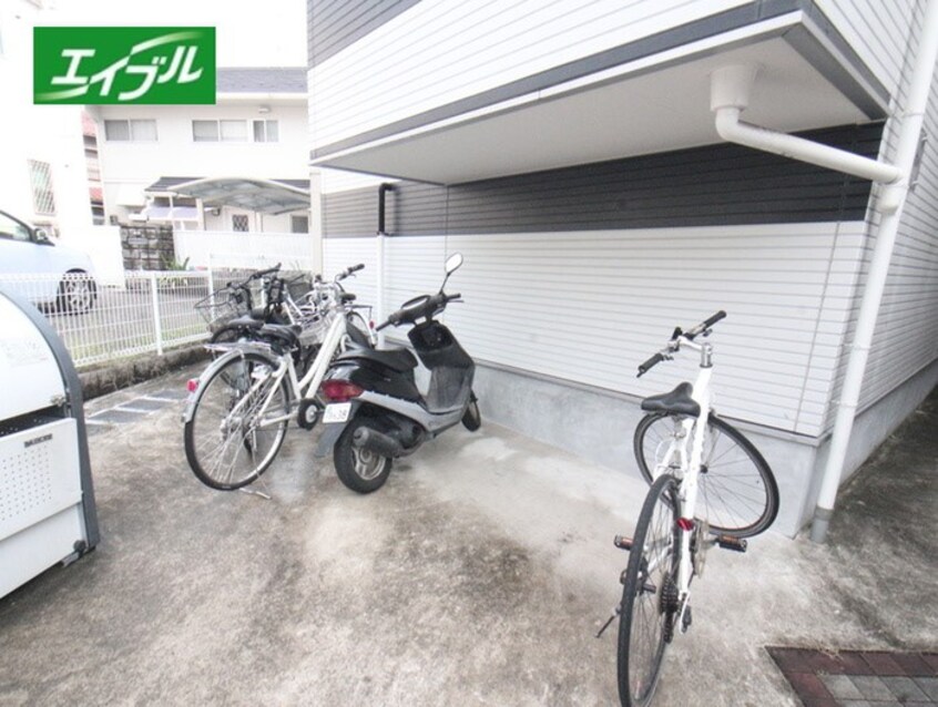 駐輪場 RadIAnce笠寺