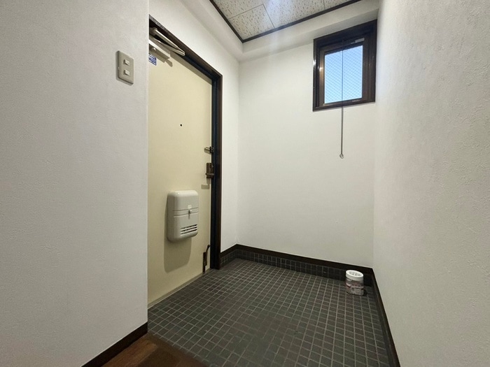玄関 いづみハイツ平池