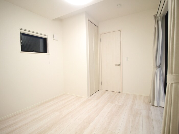 居室 フレスト塩釜口　B